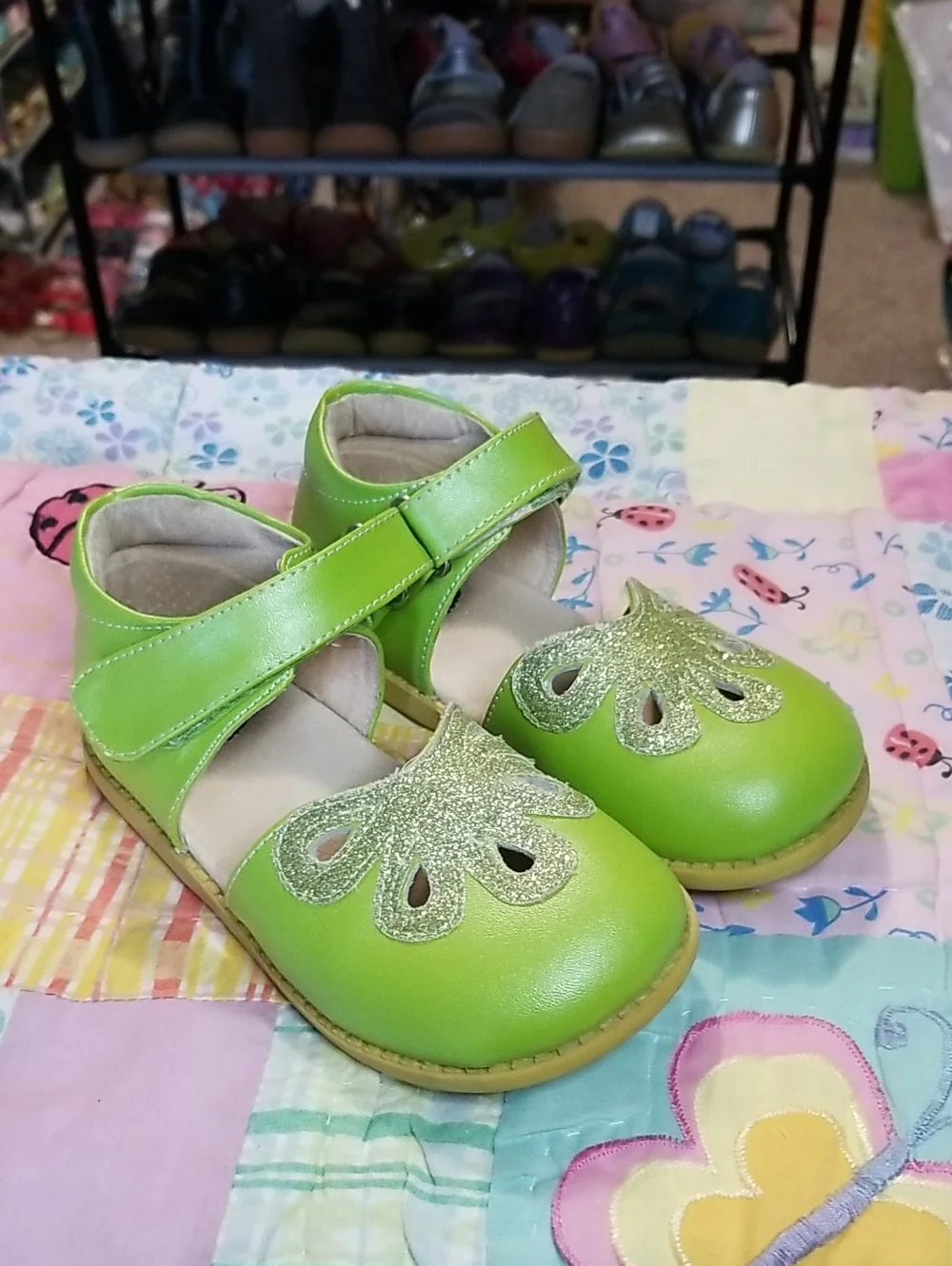 Livie & Luca Lime Green Leather Mary Jane Shoes with Glitter Size 12 Petals